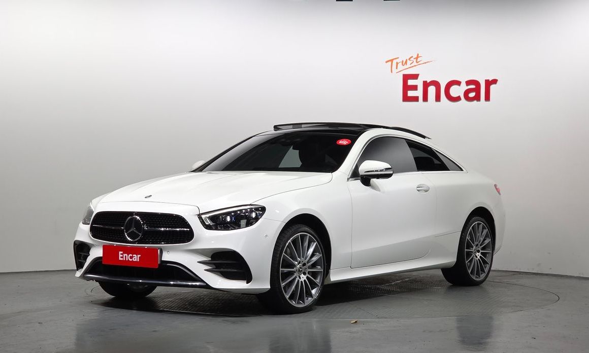 Mercedes-Benz E-Class 2022