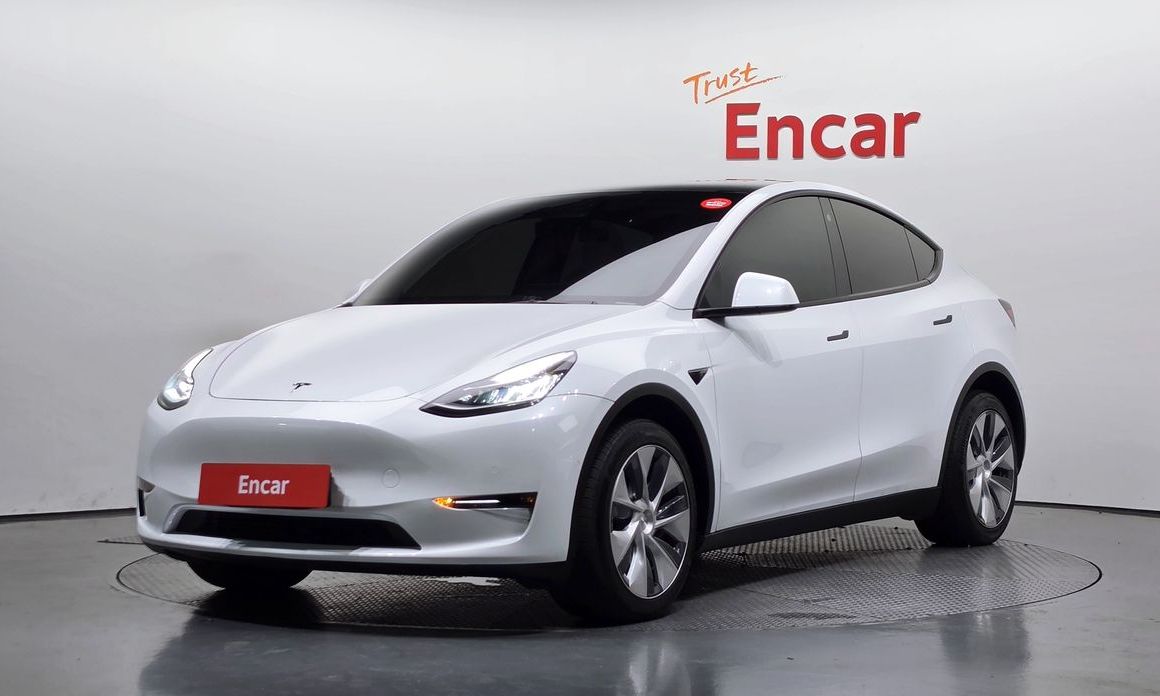 Tesla Model Y 2022