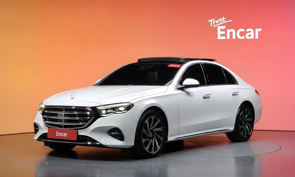 Mercedes-Benz E-Class 2025