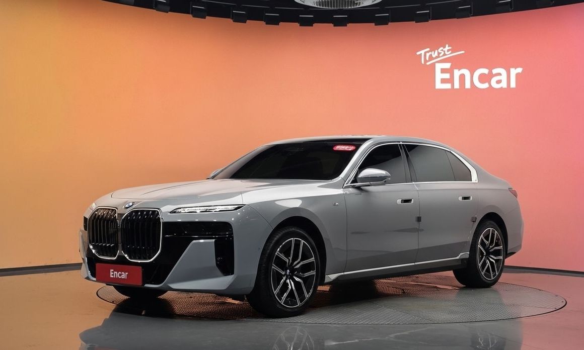 BMW 7-Series 2025