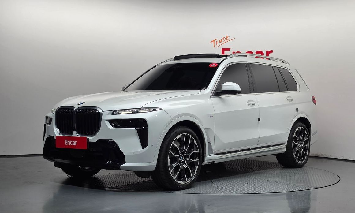 BMW X7 2025