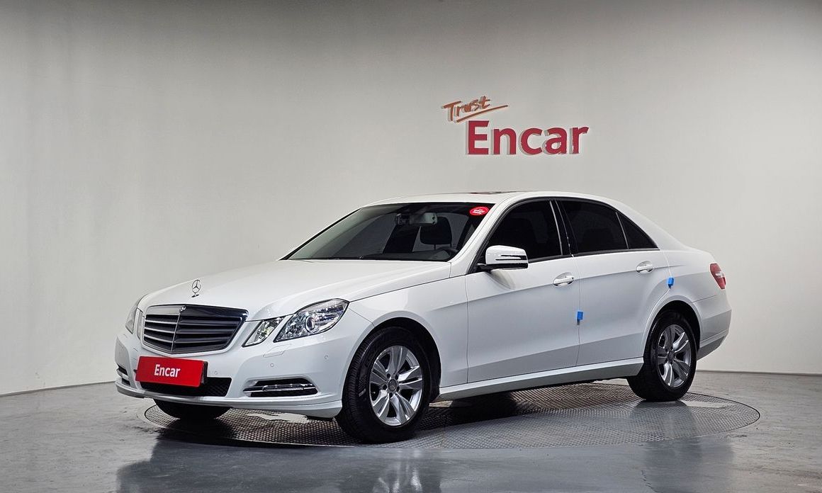 Mercedes-Benz E-Class 2013