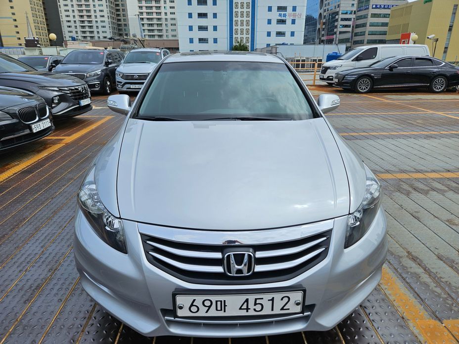 Honda Accord 2011