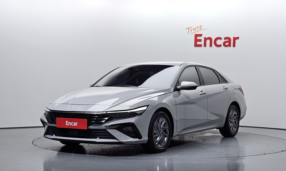 Hyundai AVANTE 2024
