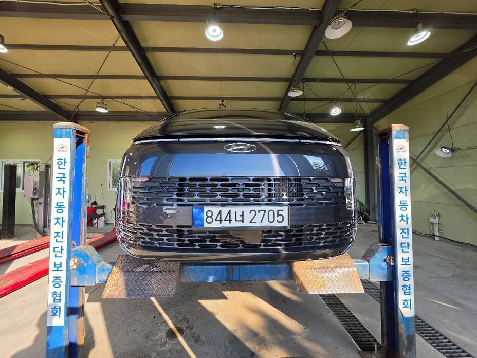 Hyundai Staria 2023
