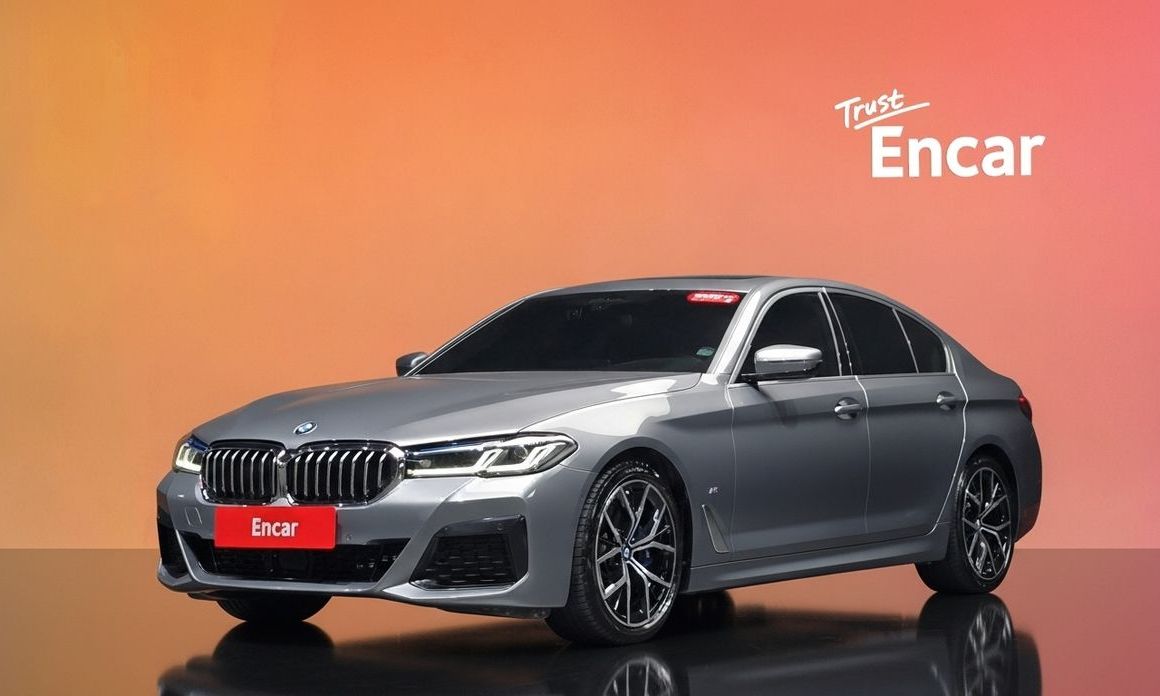 BMW 5-Series 2023