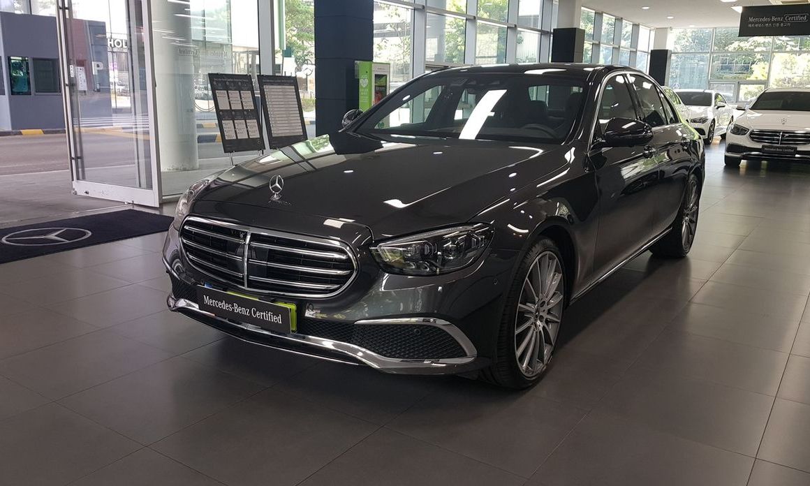 Mercedes-Benz E-Class 2023