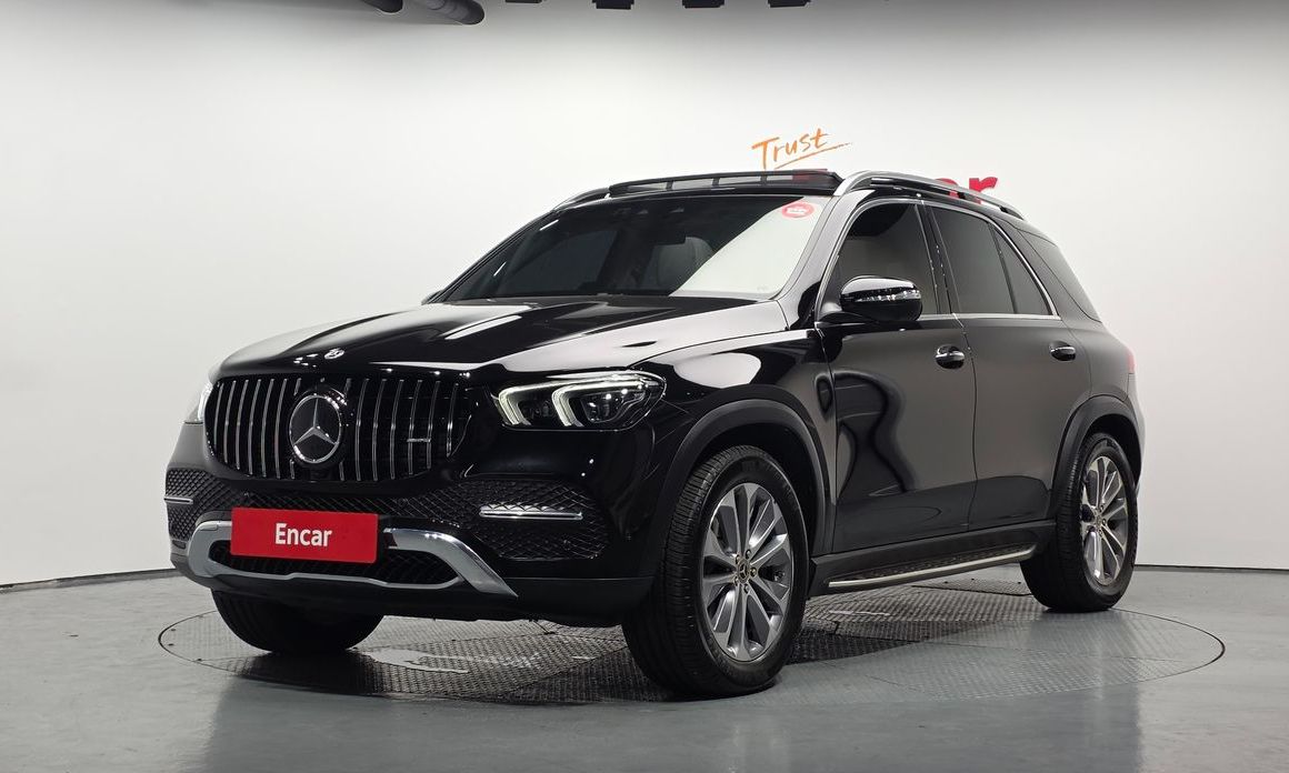 Mercedes-Benz GLE-Class 2023