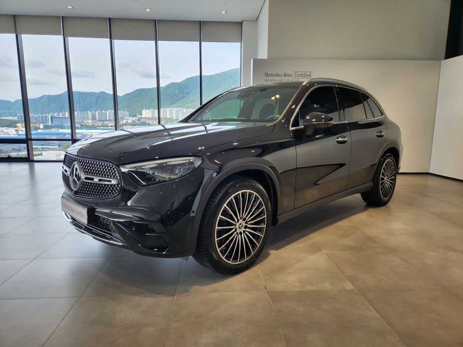 Mercedes-Benz GLC-Class 2026