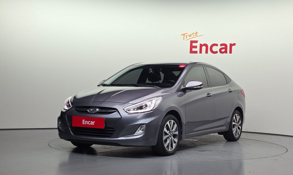 Hyundai Accent 2015