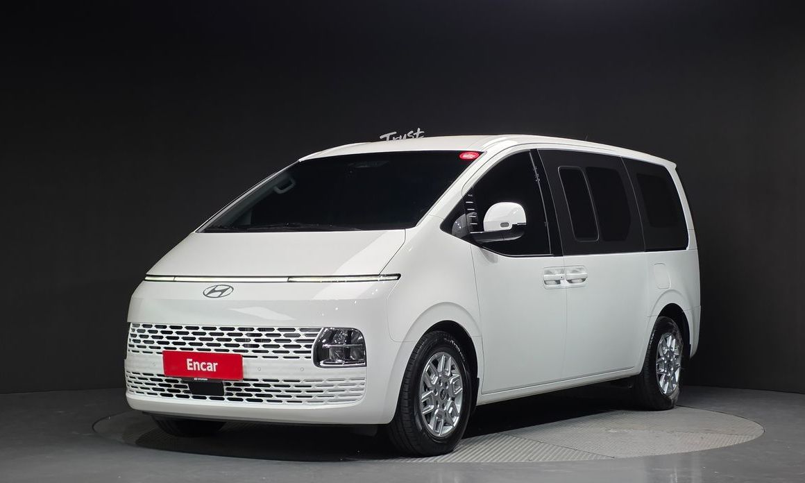 Hyundai Staria 2025