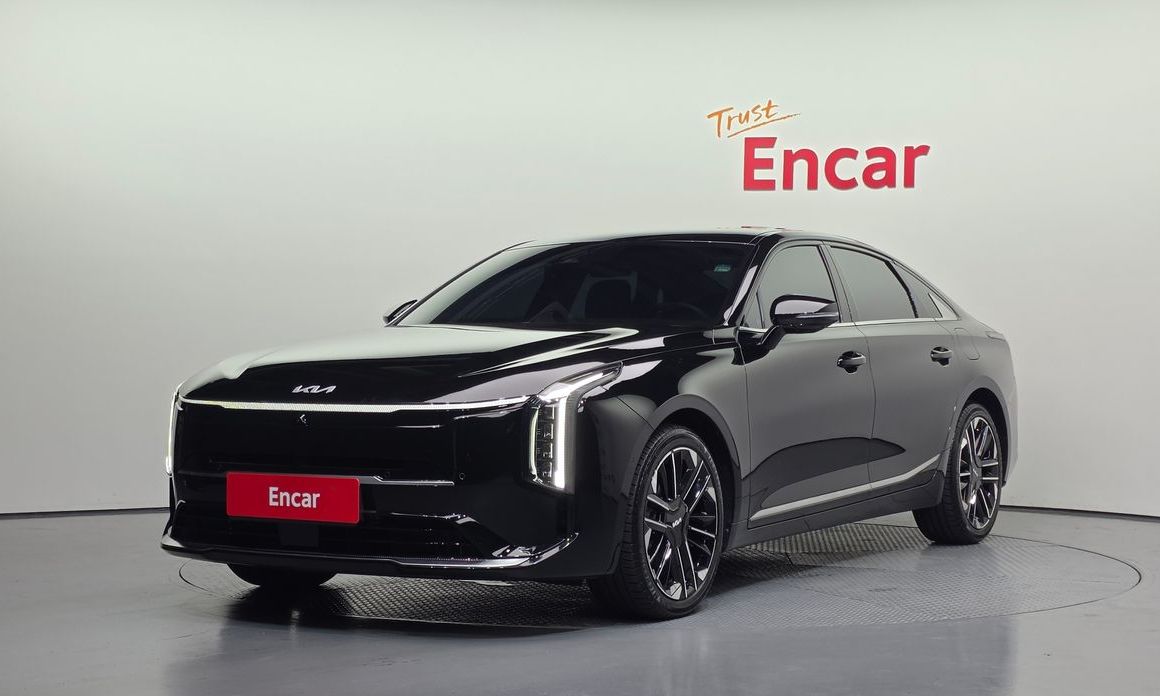 Kia K8 2025