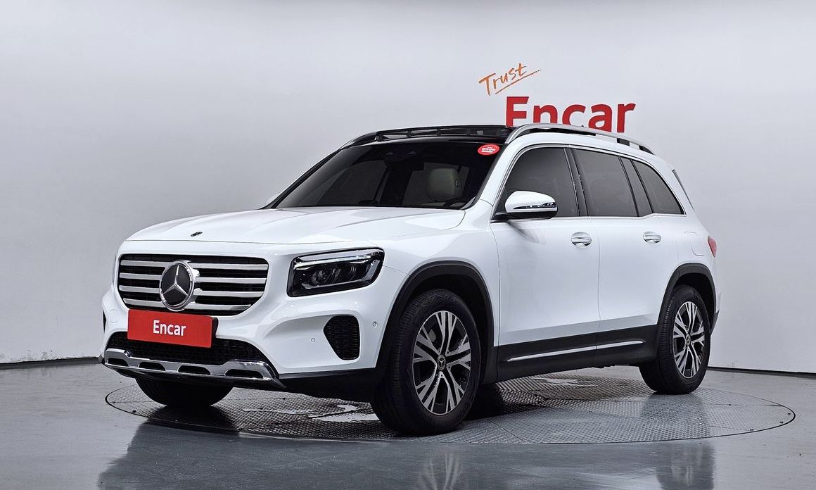 Mercedes-Benz GLB-Class 2024