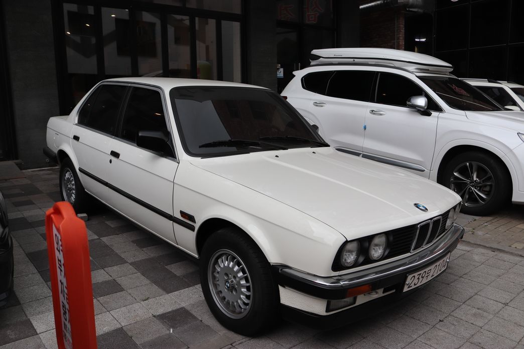 BMW 3-Series 1987