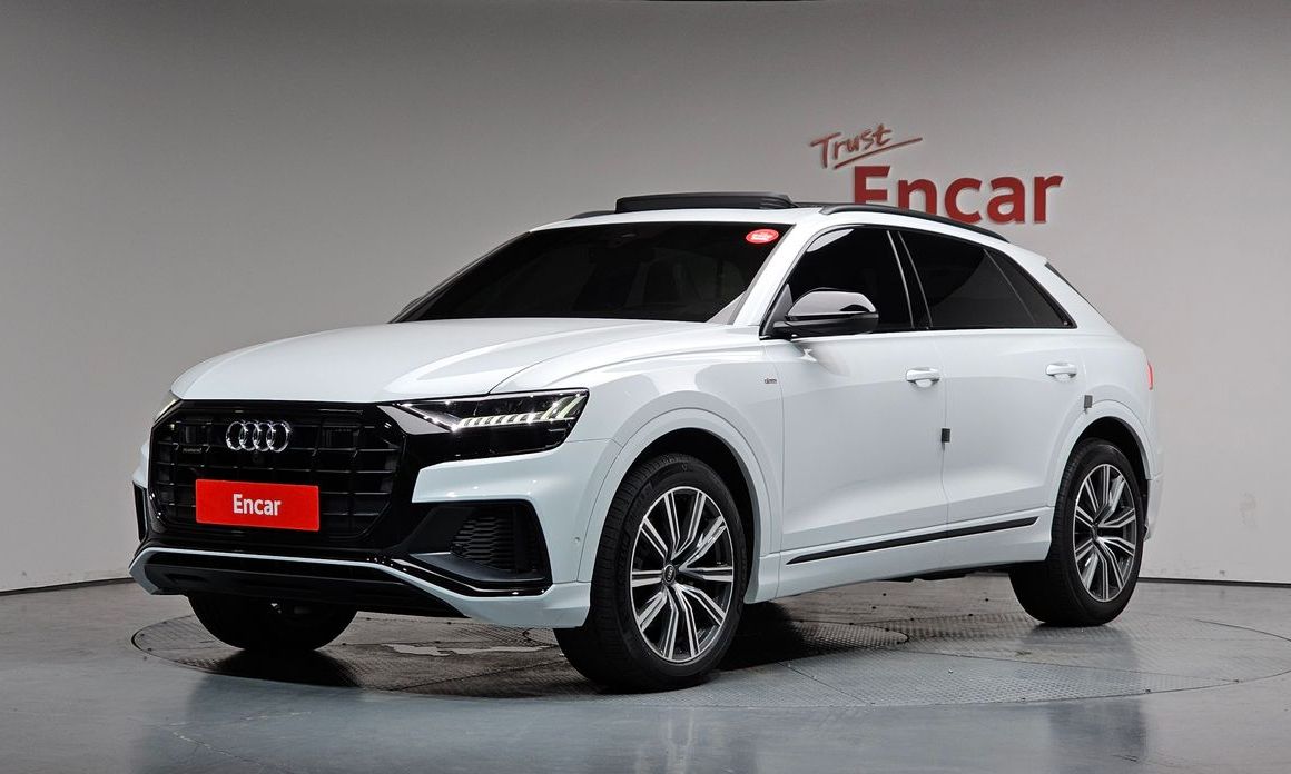 Audi Q8 2021