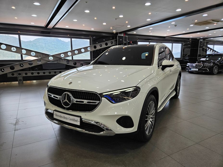Mercedes-Benz GLC-Class 2024
