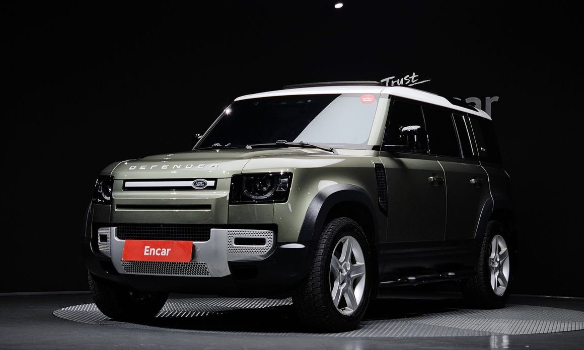 Land Rover Defender 2022