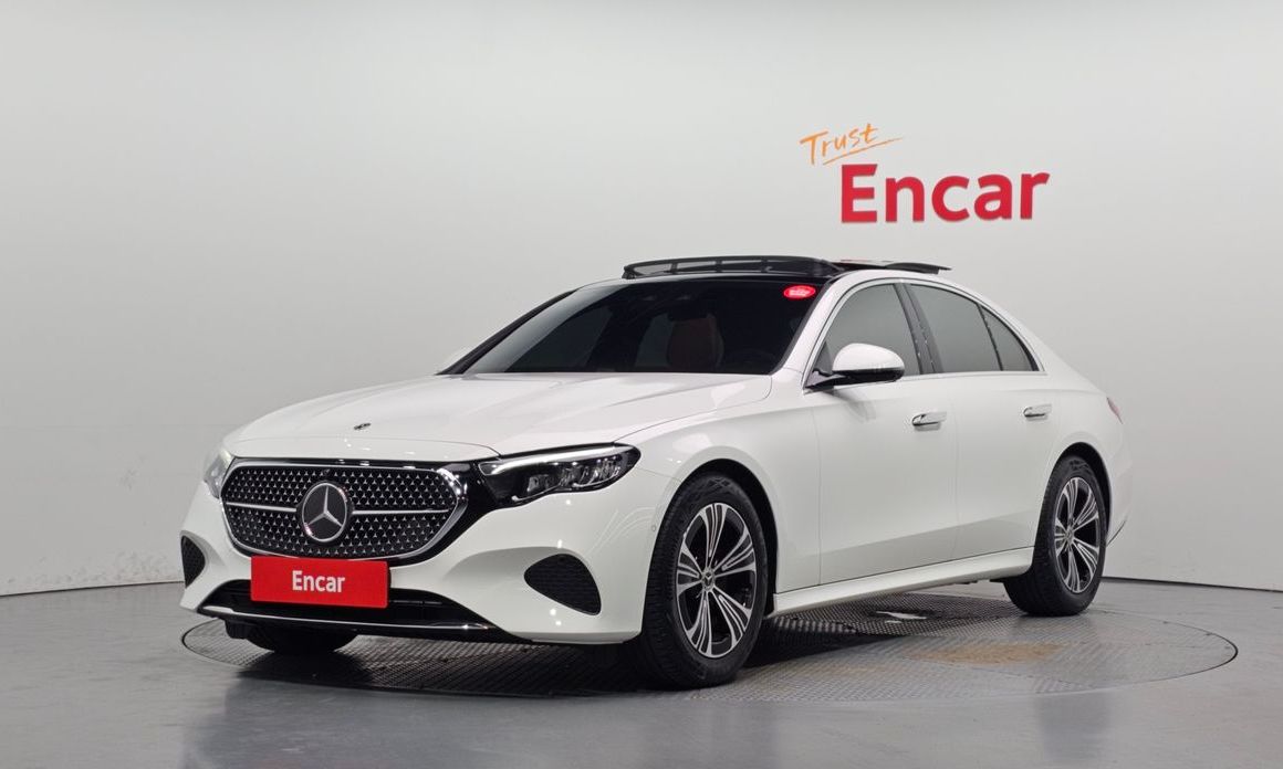 Mercedes-Benz E-Class 2025