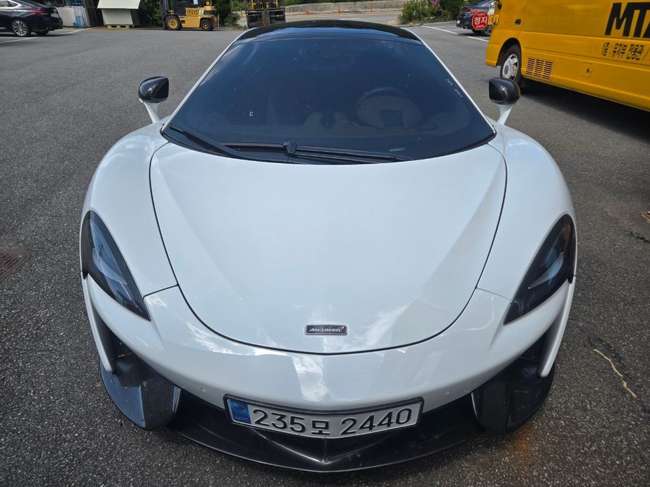 Mclaren 570GT 2018