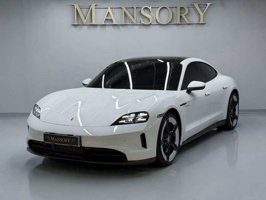 Porsche Taycan 2025