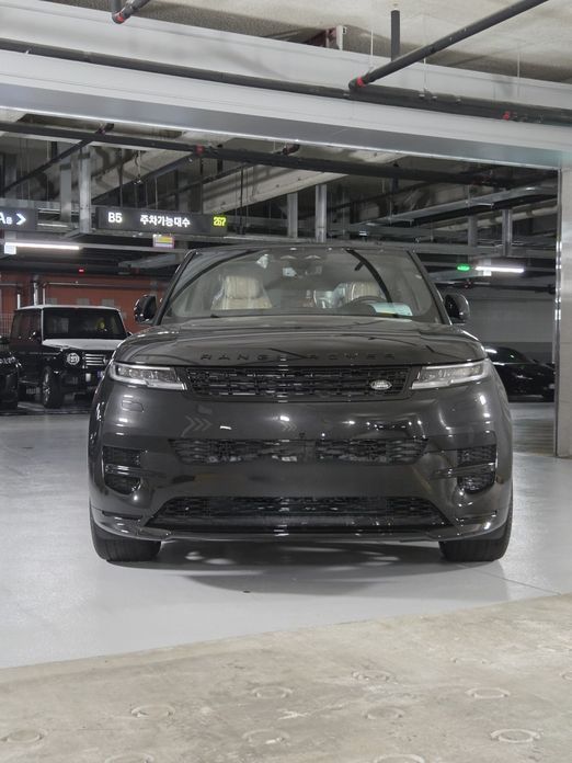 Land Rover Range Rover Sport 2026