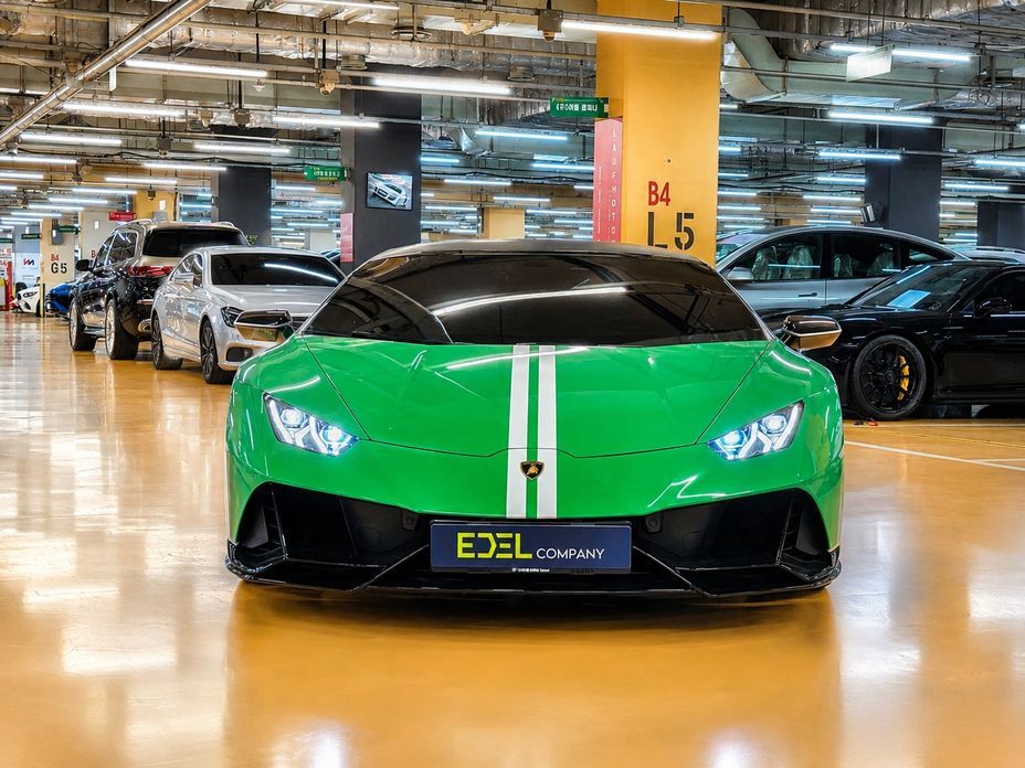 Lamborghini Huracan 2023