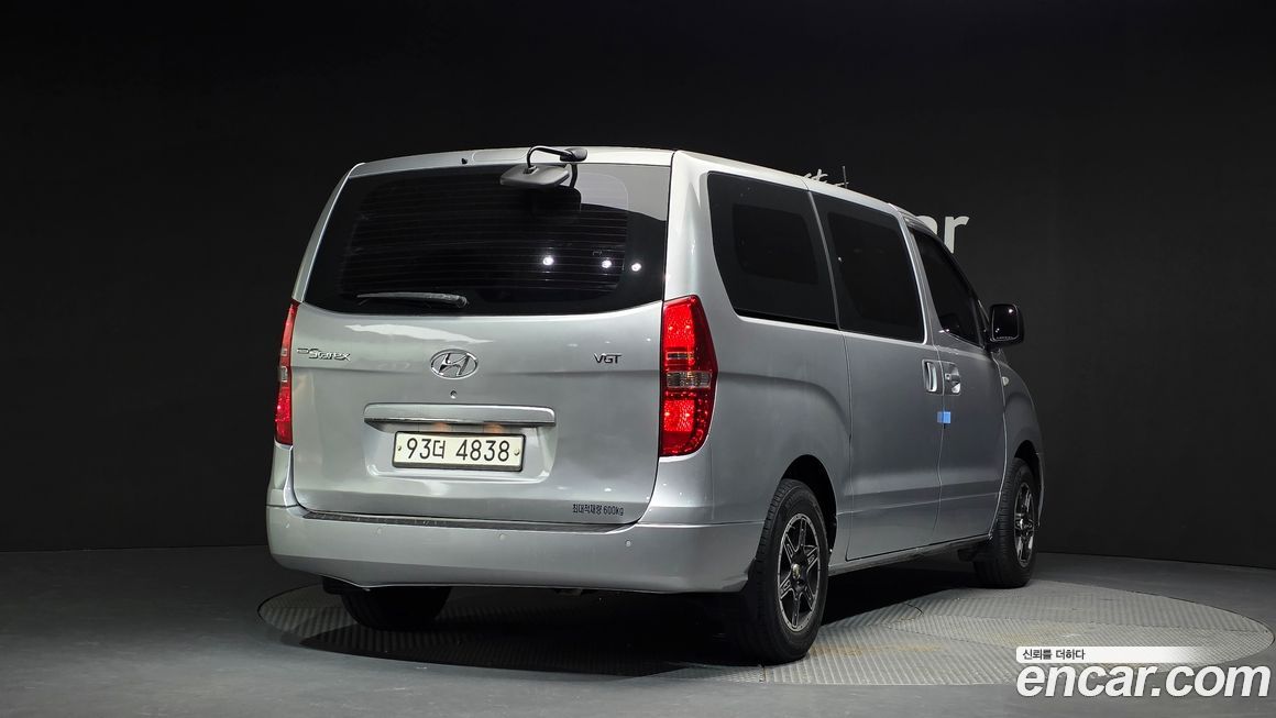 Hyundai Starex 2015