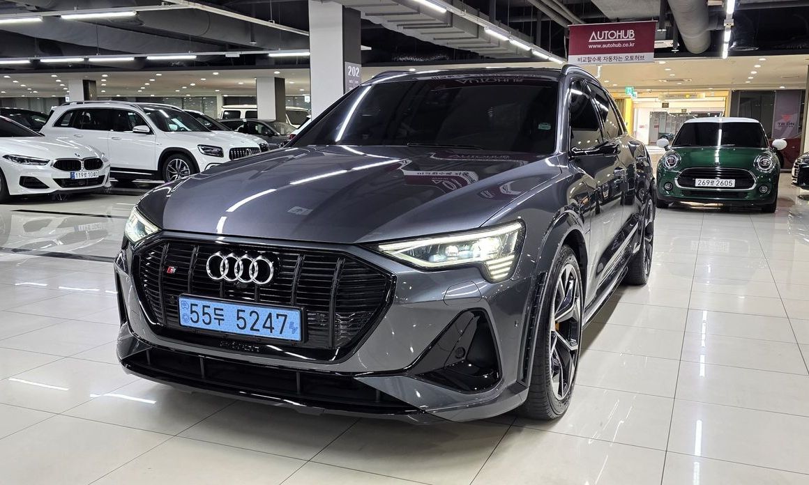 Audi e-tron 2022