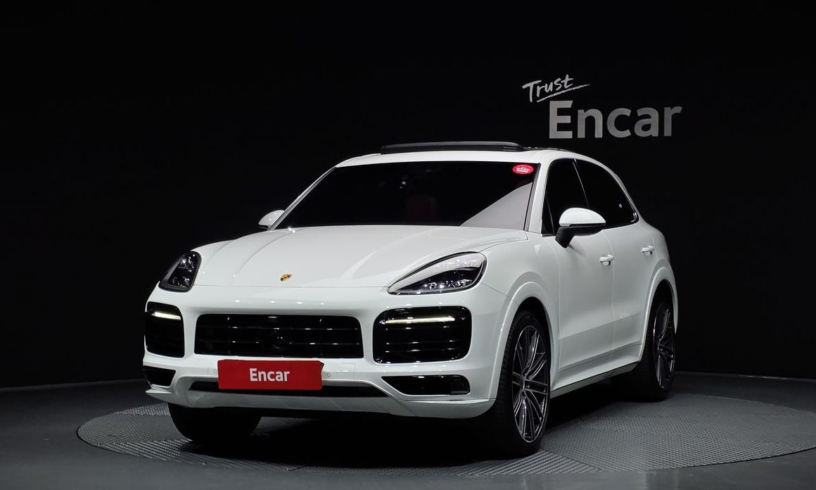 Porsche Cayenne 2021