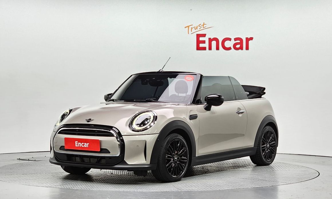 Mini Cooper Convertible 2024