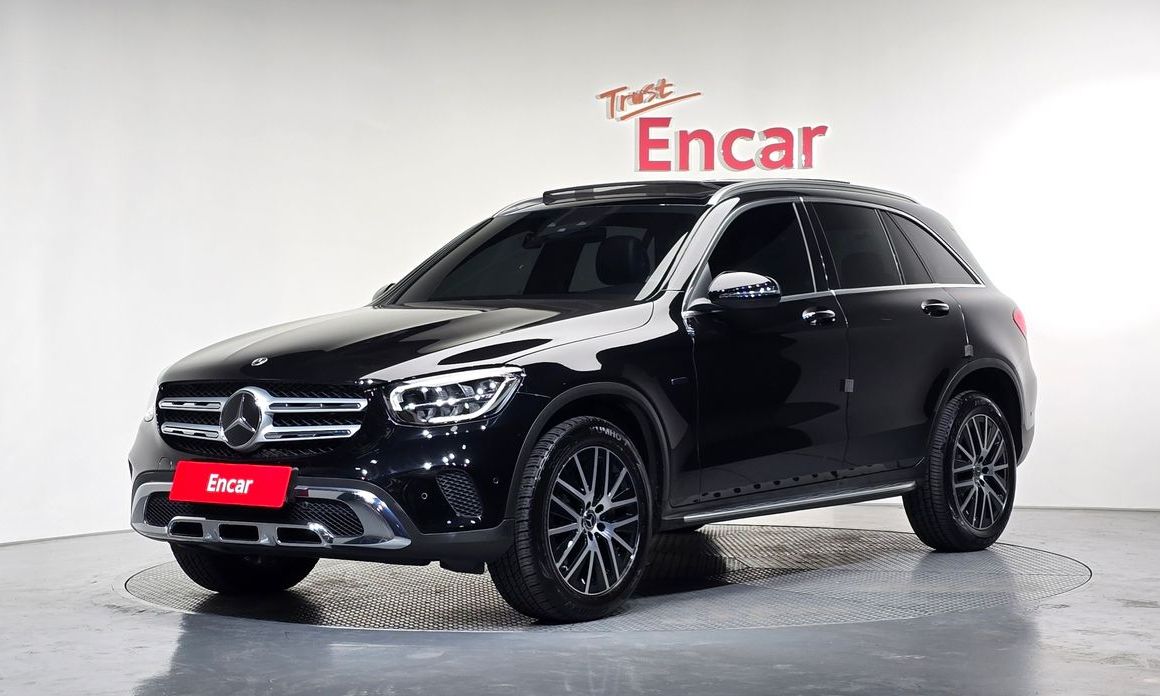 Mercedes-Benz GLC-Class 2021