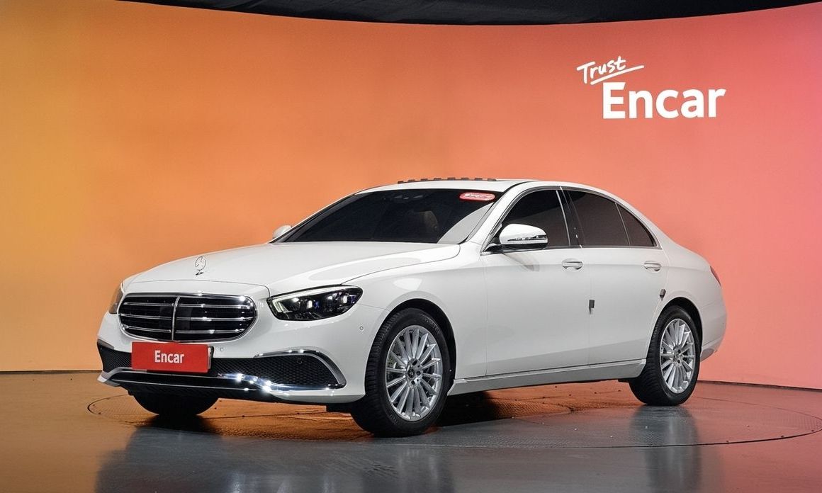 Mercedes-Benz E-Class 2021