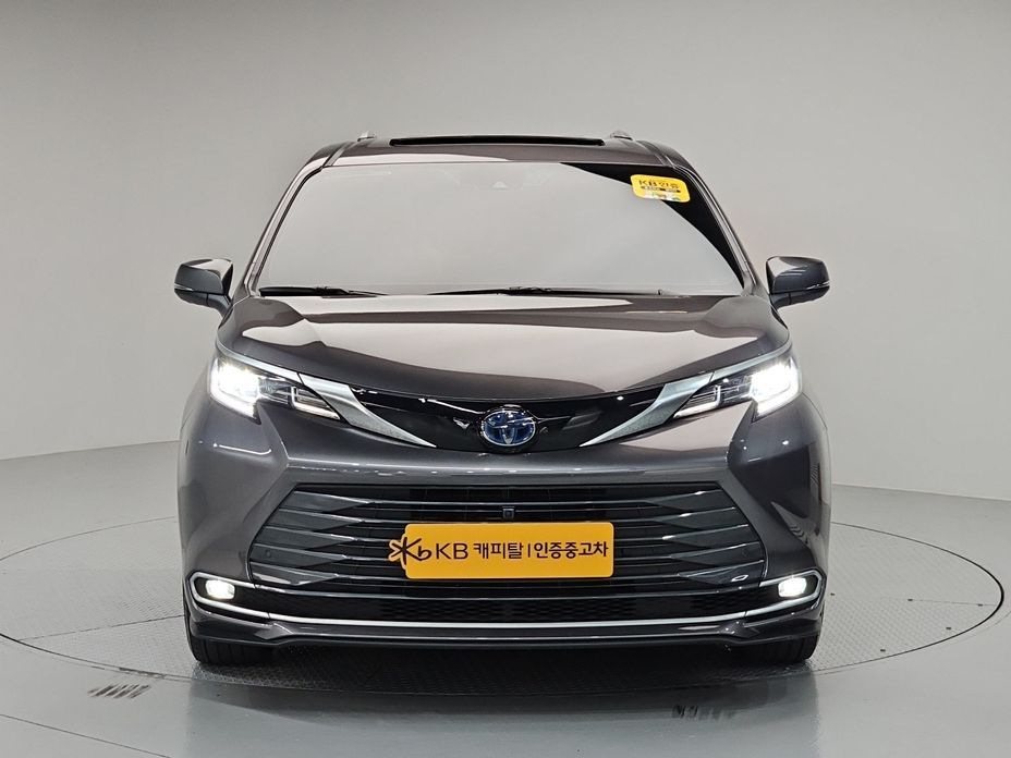 Toyota Sienna 2023