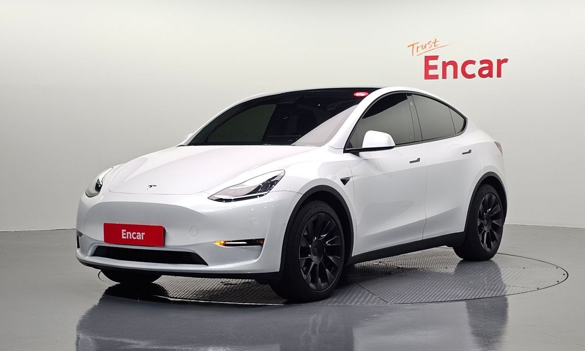 Tesla Model Y 2022