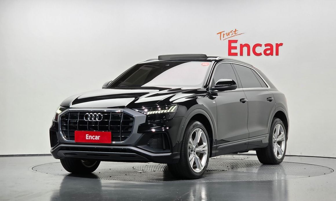 Audi Q8 2022