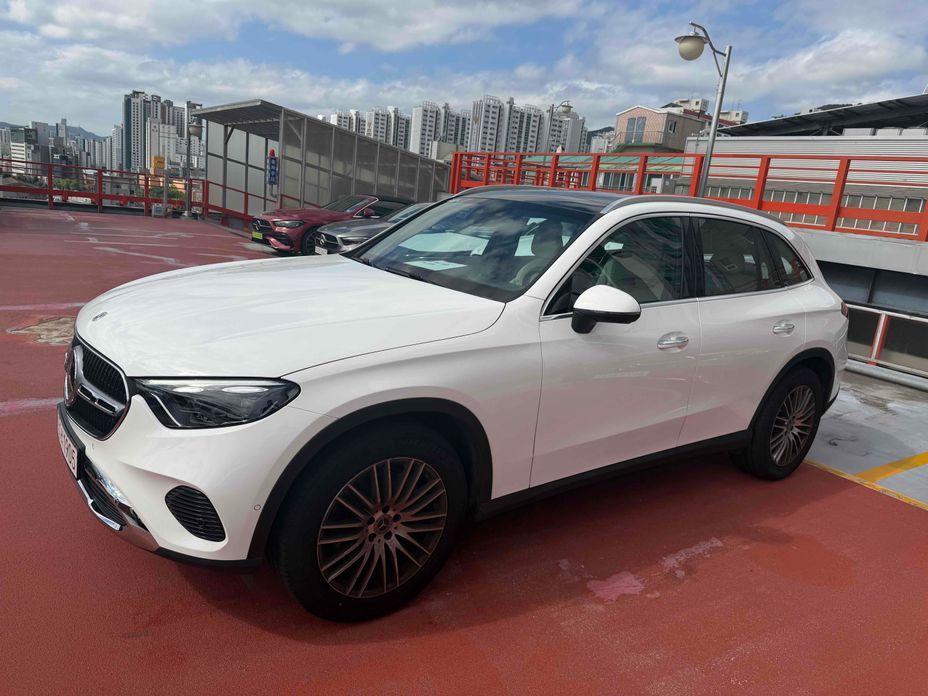 Mercedes-Benz GLC-Class 2026