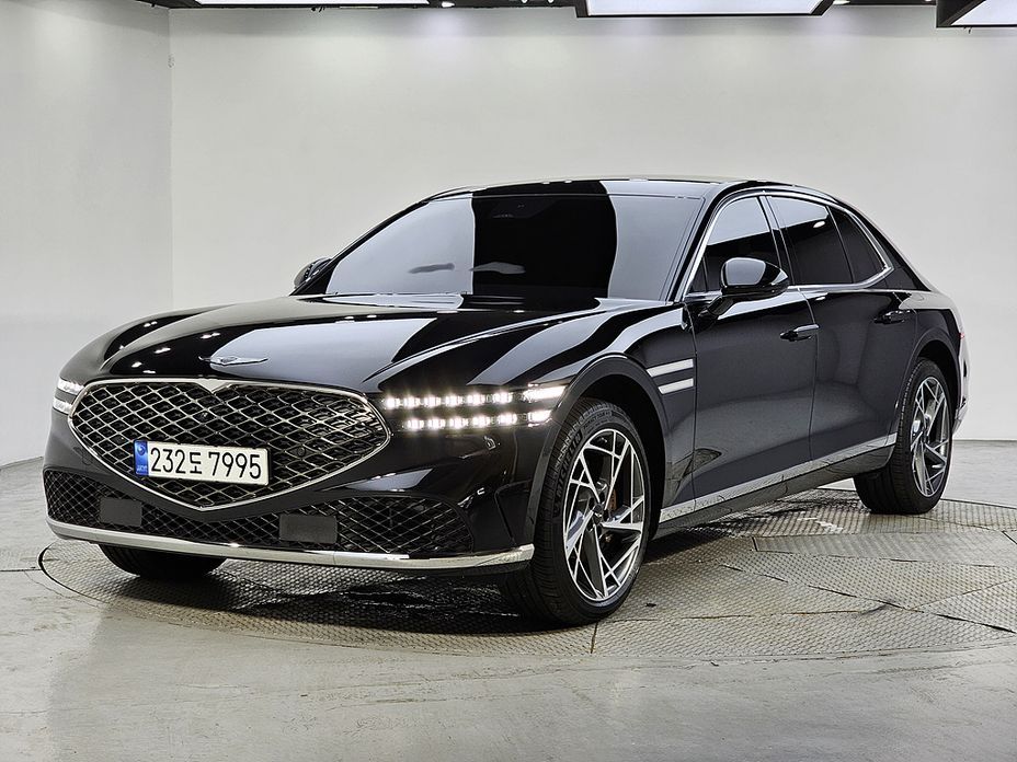 Genesis G90 2023