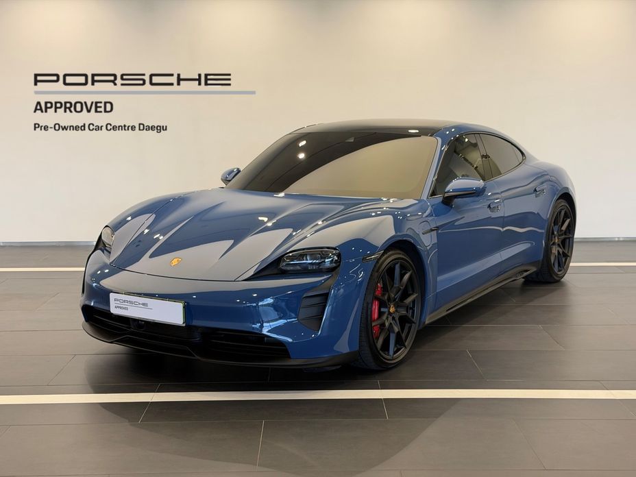 Porsche Taycan 2024