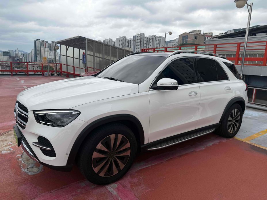 Mercedes-Benz GLE-Class 2025
