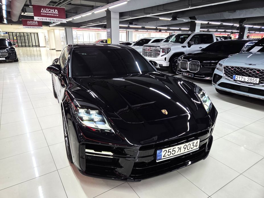 Porsche Panamera 2024