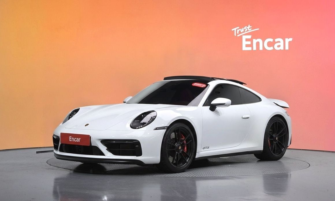 Porsche 911 2023
