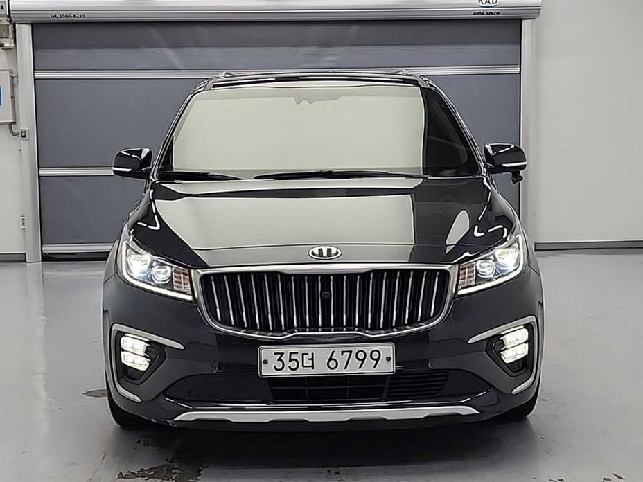 Kia Canival 2019