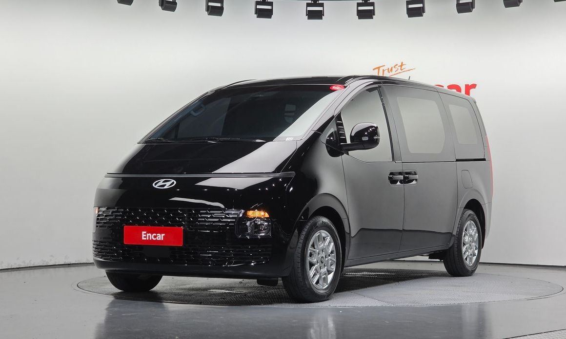 Hyundai Staria 2025
