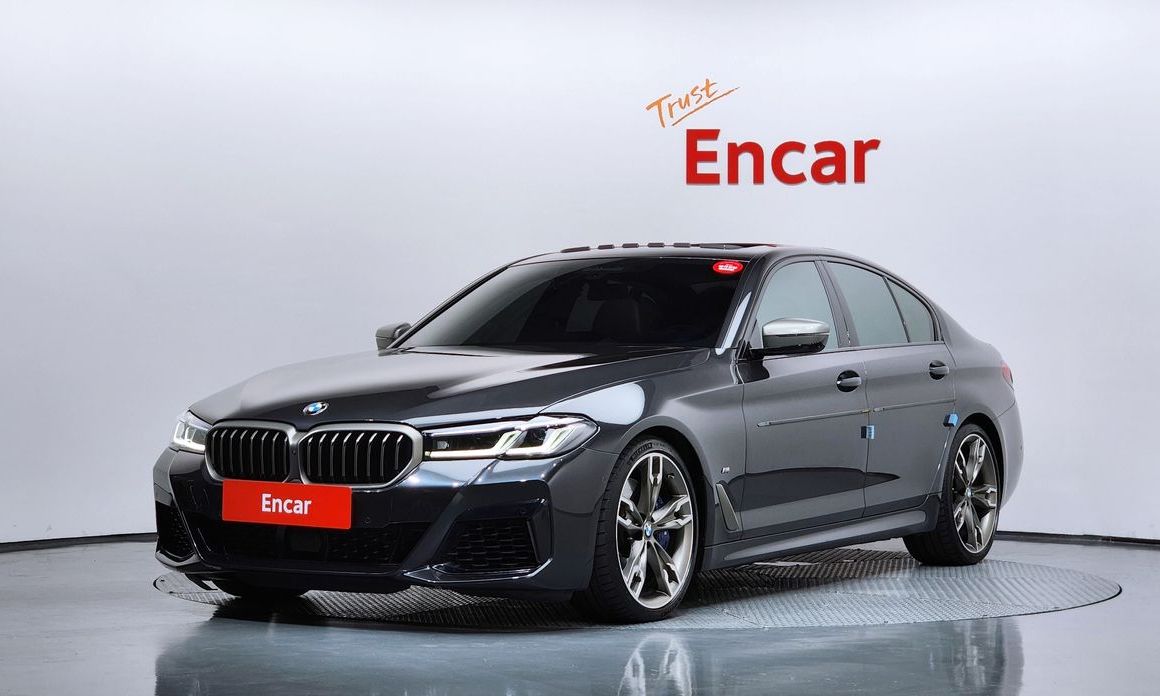 BMW 5-Series 2022
