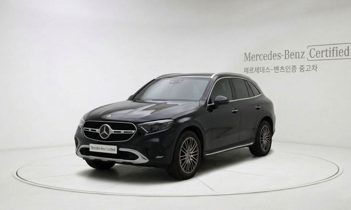 Mercedes-Benz GLC-Class 2023
