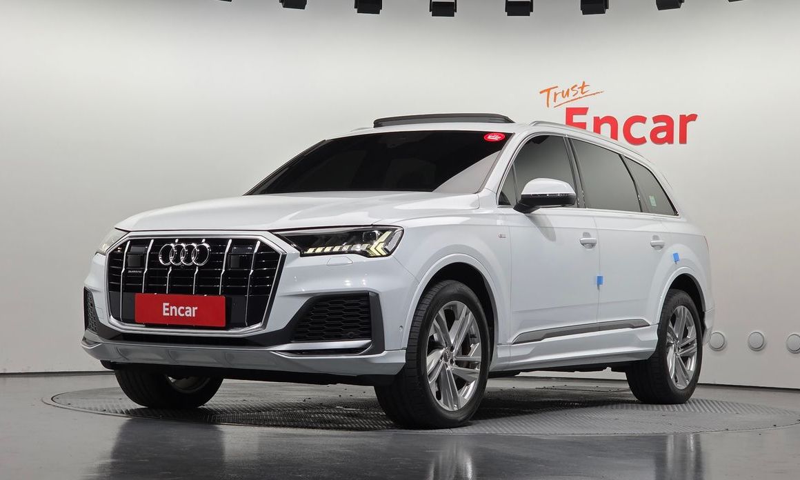 Audi Q7 2021