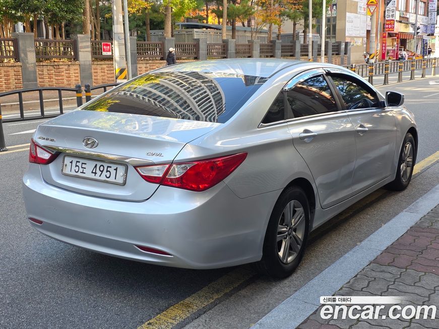 Hyundai Sonata 2013