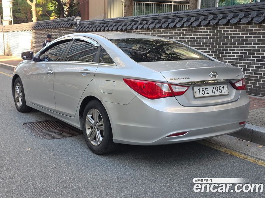 Hyundai Sonata 2013