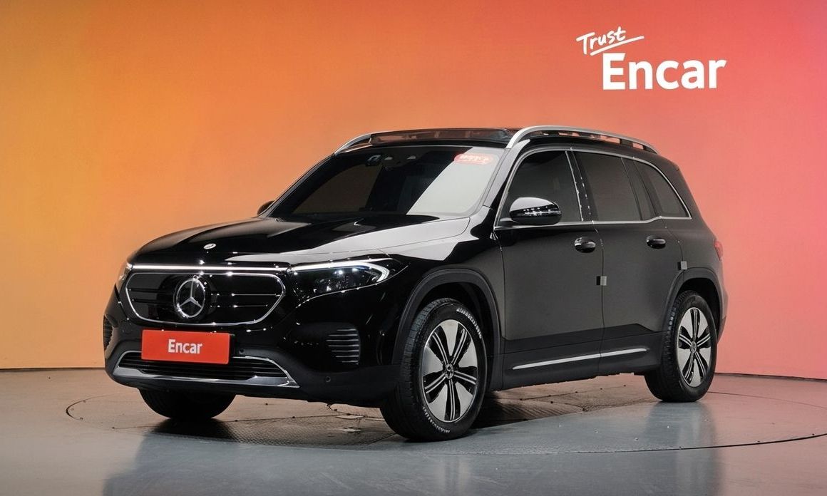 Mercedes-Benz EQB 2024
