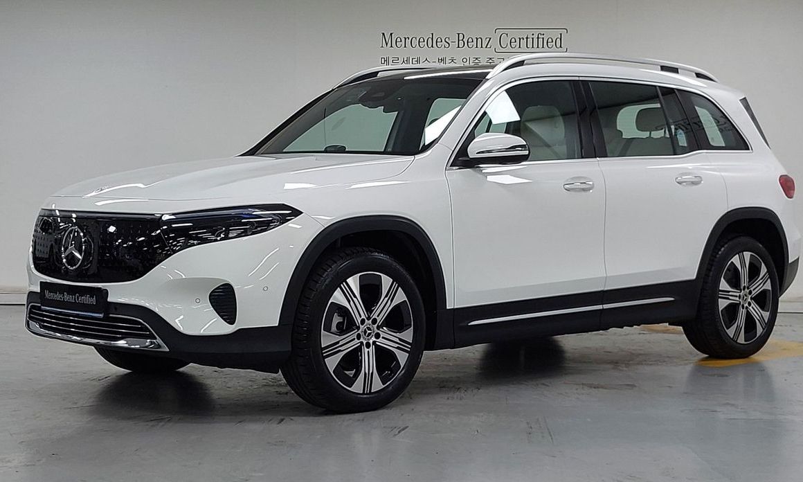 Mercedes-Benz EQB 2026